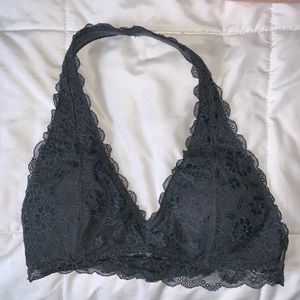 Hollister Bralette🤍